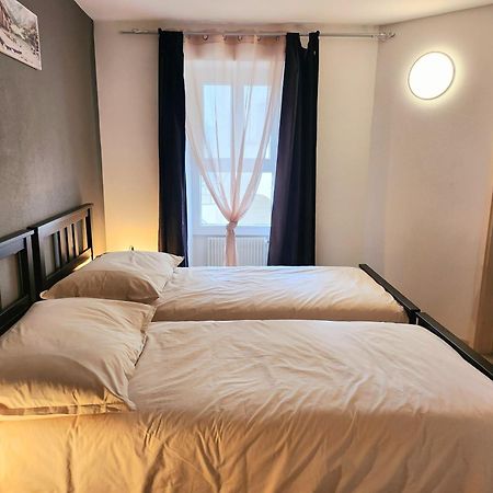 Auberge De L'Union Lens ภายนอก รูปภาพ