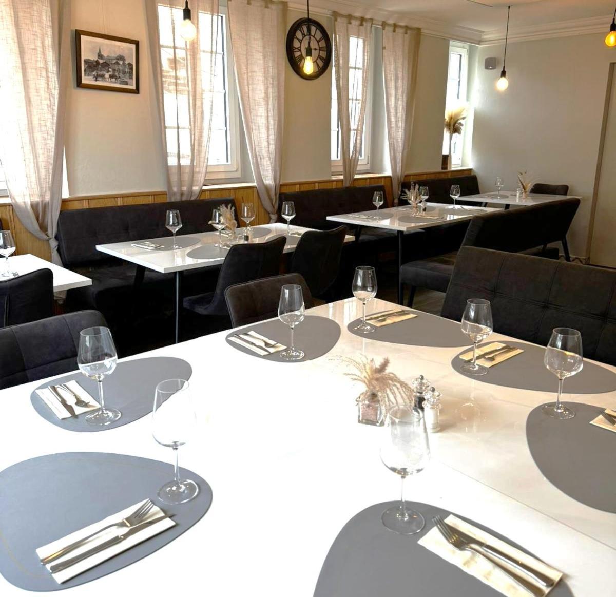 Auberge De L'Union Lens ภายนอก รูปภาพ
